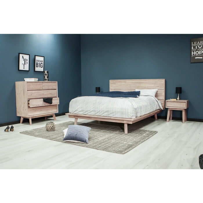 LH Imports Gia Queen Bed GIA001QB