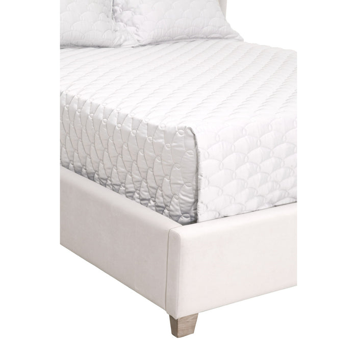Essentials For Living Stitch & Hand - Dining & Bedroom Chandler Queen Bed 7127-1.CRM/NG