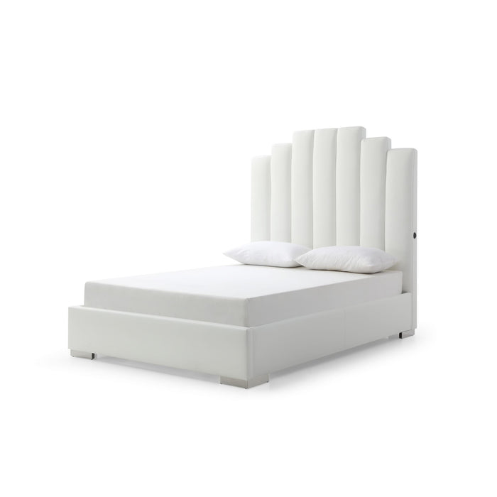 Whiteline Modern Living Jordan Queen Bed