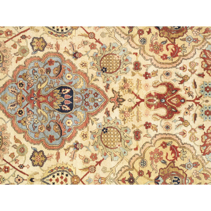 Pasargad Home Azerbaijan Collection Hand-Knotted Lamb's Wool Area Rug- 8'11" X 11'10", Ivory P-LAVAR IVO 9X12
