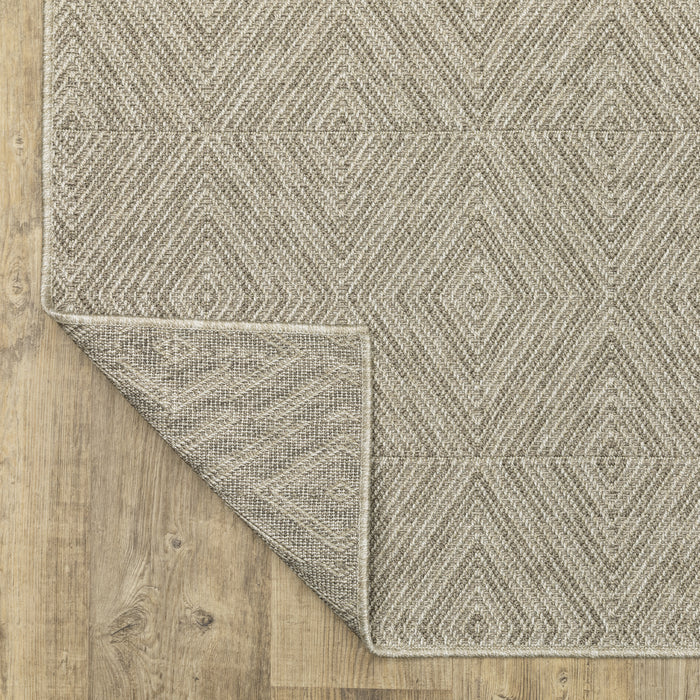 Oriental Weavers Caicos CA08A Grey/ Light Grey 9'10"" x 12'10"" Indoor Area Rug CCA08A300390ST