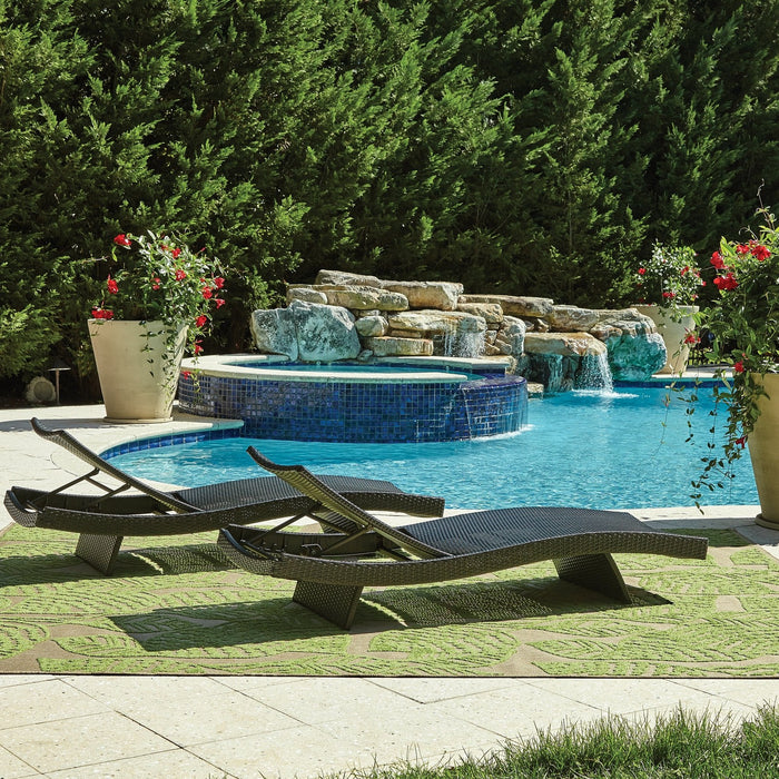 Oriental Weavers Cayman 566F9 Sand/ Green 9'10"" x 12'10"" Indoor/Outdoor Area Rug C566F9300390ST