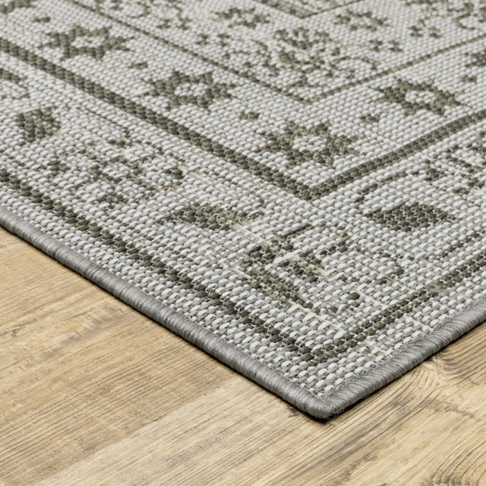 Oriental Weavers Cyprus 6153N Beige/ Grey 9'10"" x 12'10"" Indoor/Outdoor Area Rug C6153N300390ST