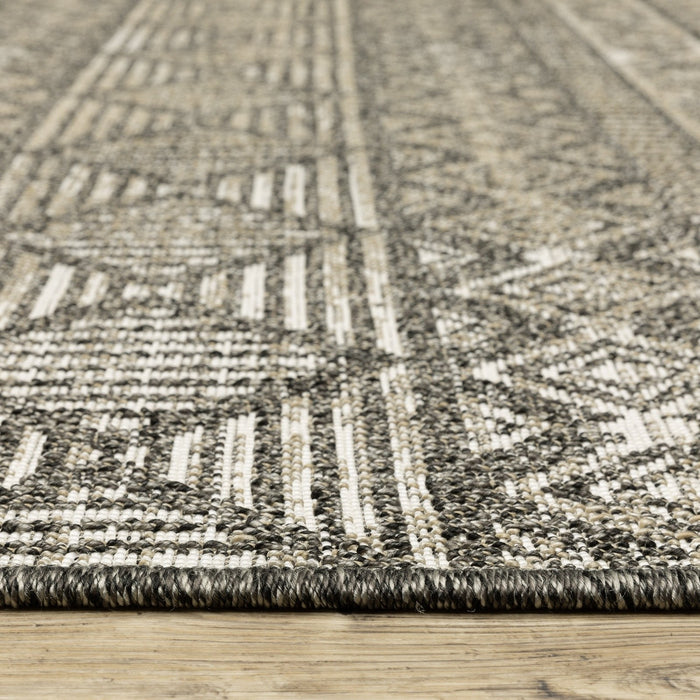 Oriental Weavers Gillian 4925A Beige/ Black 9'10"" x 12'10"" Indoor Area Rug G4925A300390ST