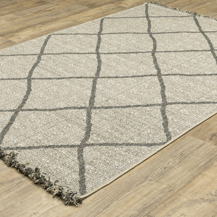 Oriental Weavers Gillian 4926A Beige/ Black 9'10"" x 12'10"" Indoor Area Rug G4926A300390ST