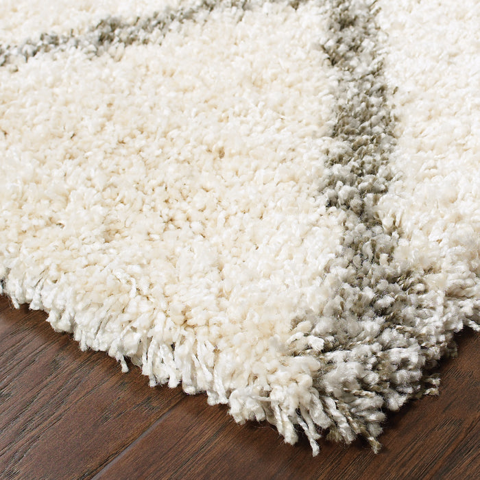 Oriental Weavers Henderson 090W9 Ivory/ Grey 6'7"" x 9'6"" Indoor Area Rug H090W9200290ST