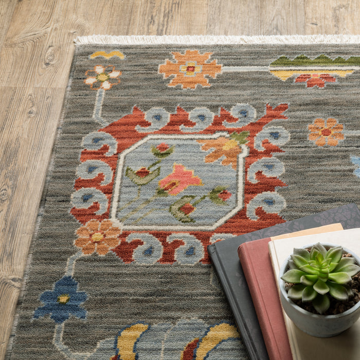 Oriental Weavers Lucca 8111K Grey/ Multi 5'3"" x 7'6"" Indoor Area Rug L8111K160235ST