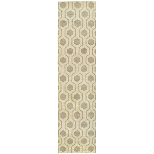 Oriental Weavers Maddox 56505 Beige/ Stone 2'6"" x 10' Indoor Area Rug M56505076305ST