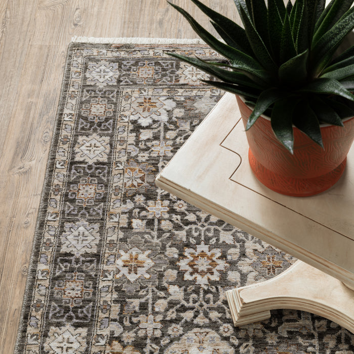 Oriental Weavers Maharaja 071N1 Grey/ Ivory 6'7"" x 9'6"" Indoor Area Rug M071N1200296ST