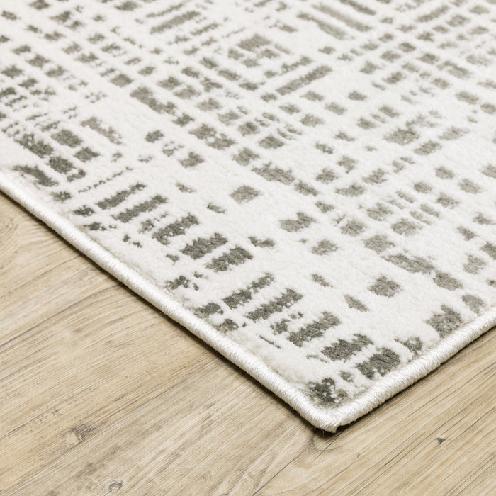 Oriental Weavers Montecito 5150W White/ Grey 7'10"" x 10'10"" Indoor Area Rug M5150W240340ST