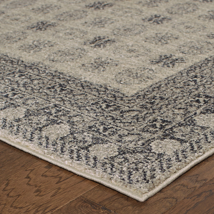 Oriental Weavers Richmond 4440S Ivory/ Grey 12' x 15' Indoor Area Rug R4440S360450ST