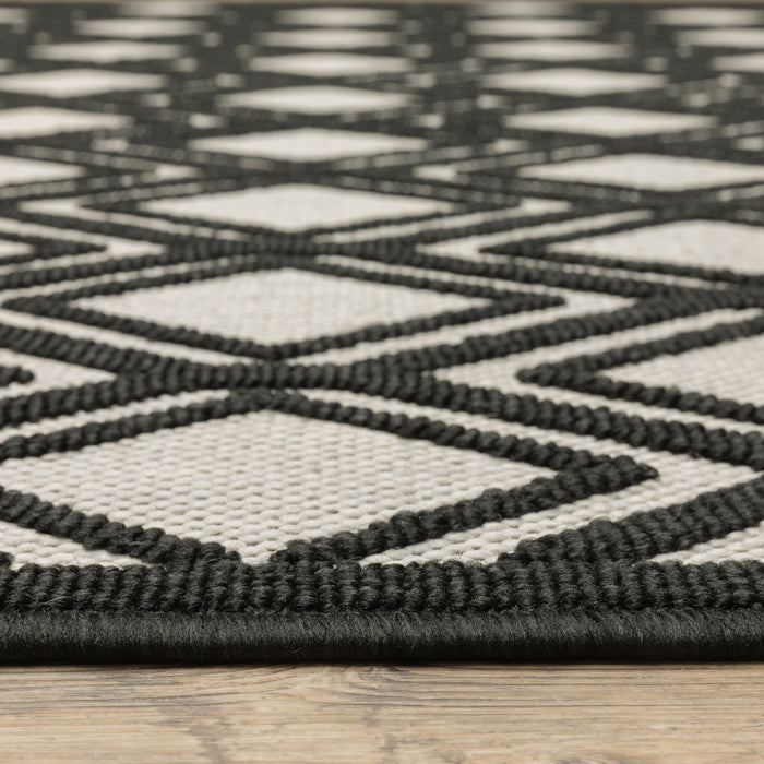 Oriental Weavers Torrey 4151G Light Grey/ Black 9'10"" x 12'10"" Indoor/Outdoor Area Rug T4151G300390ST