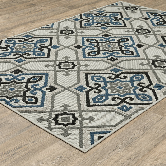 Oriental Weavers Torrey 004Y1 Light Grey/ Blue 9'10"" x 12'10"" Indoor/Outdoor Area Rug T004Y1300390ST