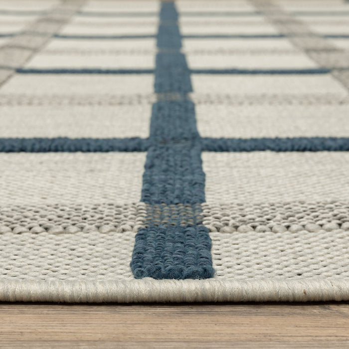 Oriental Weavers Torrey 7150H Light Grey/ Blue 9'10"" x 12'10"" Indoor/Outdoor Area Rug T7150H300390ST