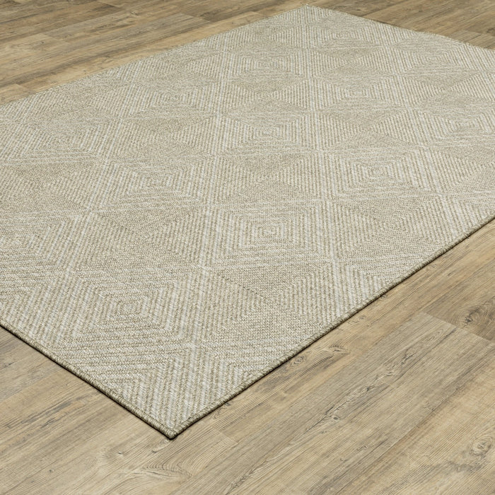 Oriental Weavers Tortuga TR05A Beige/ Beige 9'10"" x 12'10"" Indoor Area Rug TTR05A300390ST