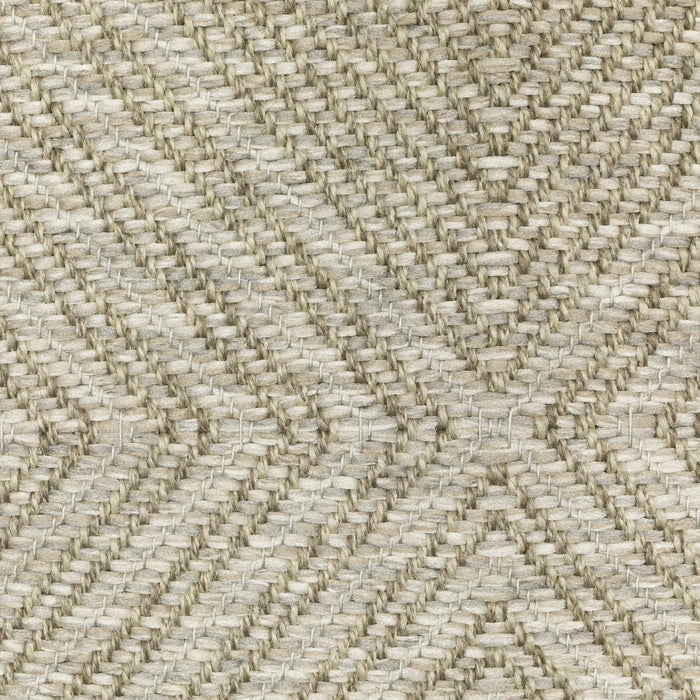 Oriental Weavers Tortuga TR05A Beige/ Beige 9'10"" x 12'10"" Indoor Area Rug TTR05A300390ST