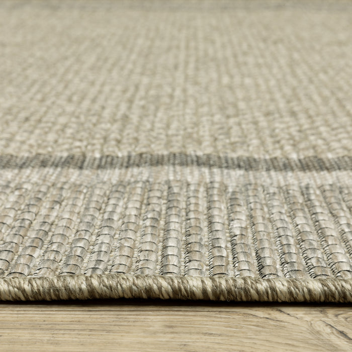 Oriental Weavers Tortuga TR06A Beige/ Black 9'10"" x 12'10"" Indoor Area Rug TTR06A300390ST