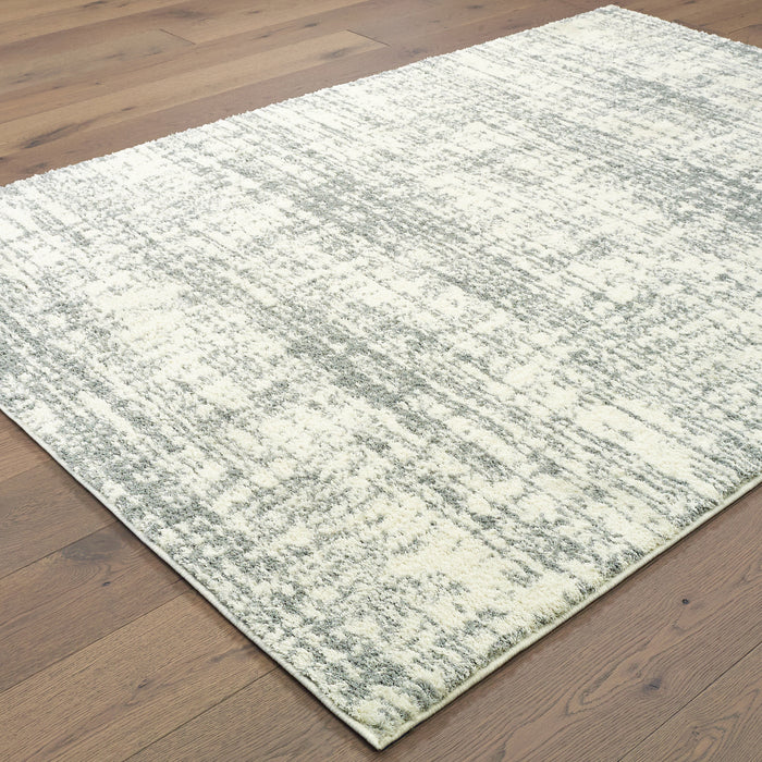 Oriental Weavers Verona 1803H Ivory/ Grey 7'10"" x 10'10"" Indoor Area Rug V1803H240330ST