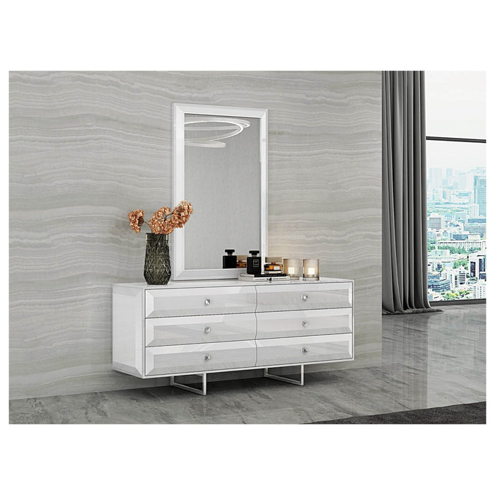 Whiteline Modern Living Abrazo Double Dresser