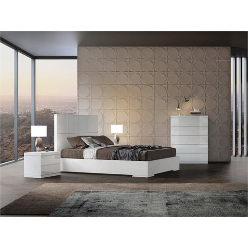 Whiteline Modern Living Anna Queen Bed