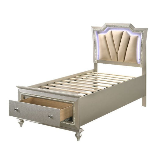 Acme Furniture Kaitlyn Full Bed in PU & Champagne Finish 27245F